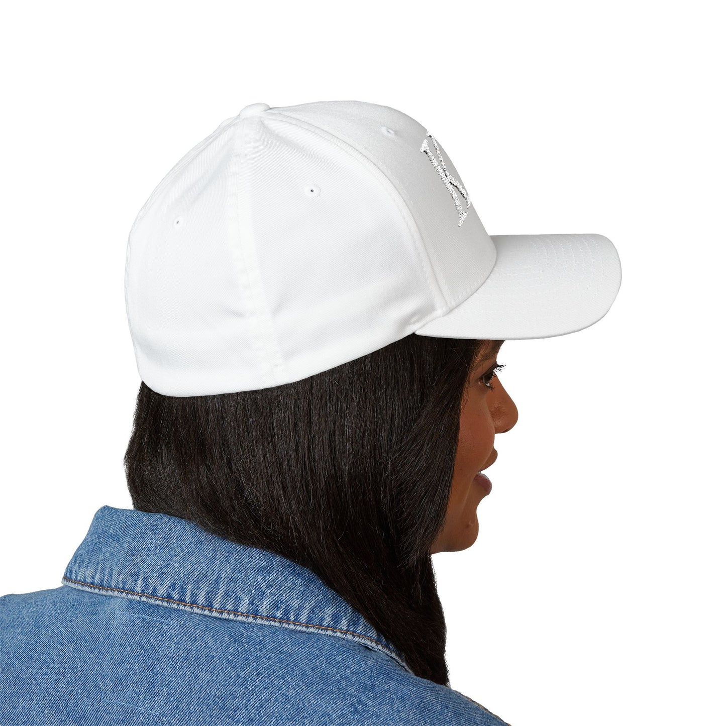 King. Embroidered Cap, Unisex Baseball Hat, Gift for Him, Stylish Headwear, Trendy Cap for Celebrations, Fashion Accessory