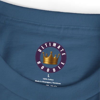 Wisdom Graphic Tee — Vintage Collegiate Lettering Cotton T‑Shirt